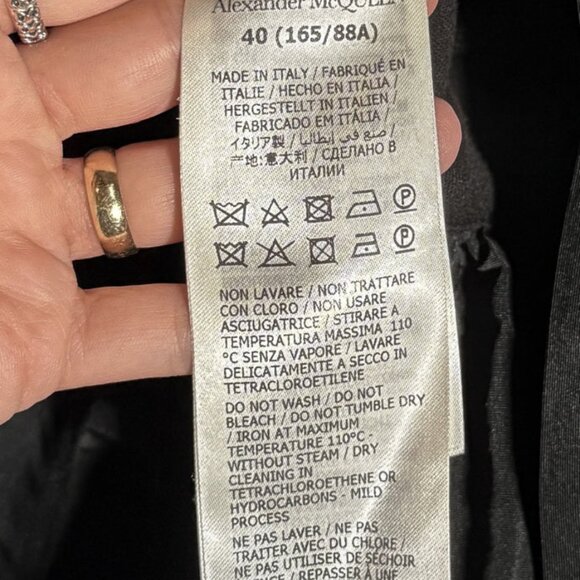 Alexander McQueen 2022 Black Short Sleeves Cut Out Flare Mini Dress - Picture 13 of 13